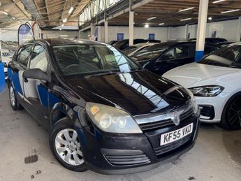 Vauxhall Astra 1.8i 16v Club 5dr