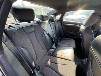 Audi A3 2.0 TDI 35 S line S Tronic Euro 6 (s/s) 4dr