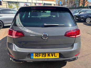 Volkswagen Golf 1.5 TSI EVO R-Line DSG Euro 6 (s/s) 5dr