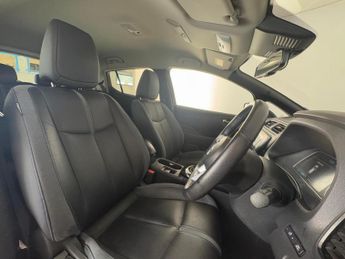 Nissan Leaf 39kWh Tekna Auto 5dr