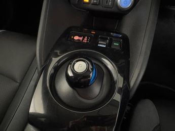 Nissan Leaf 39kWh Tekna Auto 5dr