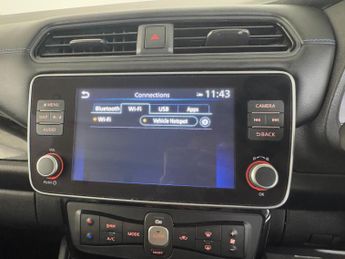 Nissan Leaf 39kWh Tekna Auto 5dr