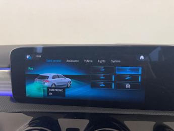 Mercedes-Benz A Class 1.3 A180 AMG Line (Premium) 7G-DCT Euro 6 (s/s) 5dr