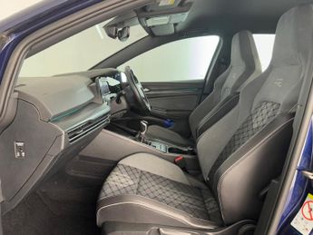 Volkswagen Golf 1.5 TSI R-Line Euro 6 (s/s) 5dr