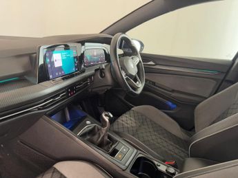 Volkswagen Golf 1.5 TSI R-Line Euro 6 (s/s) 5dr