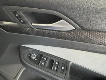 Volkswagen Golf 1.5 TSI R-Line Euro 6 (s/s) 5dr