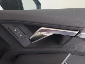 Audi A3 1.0 TFSI 30 S line Euro 6 (s/s) 4dr