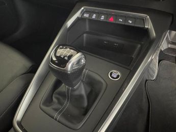Audi A3 1.0 TFSI 30 S line Euro 6 (s/s) 4dr