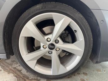 Audi A3 1.0 TFSI 30 S line Euro 6 (s/s) 4dr