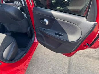 Nissan Note 1.6 16V n-tec+ Auto Euro 5 5dr