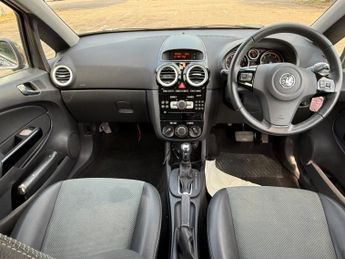 Vauxhall Corsa 1.4i 16v SE 5dr (a/c)