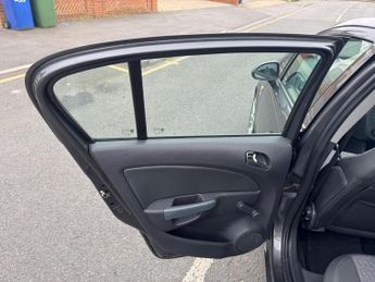 Vauxhall Corsa 1.4 16V SE Auto Euro 5 5dr