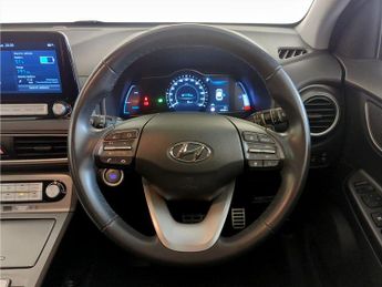 Hyundai KONA 64kWh Premium Auto 5dr (7kW Charger)