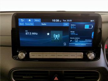 Hyundai KONA 64kWh Premium Auto 5dr (7kW Charger)