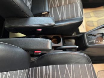 Kia Venga 1.6 3 Auto Euro 5 5dr (Sat Nav)