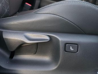 Toyota Yaris Cross 1.5 VVT-h Excel E-CVT AWD Euro 6 (s/s) 5dr