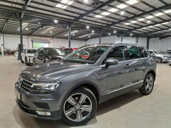 Volkswagen Tiguan 2.0 TSI BlueMotion Tech SEL DSG 4Motion Euro 6 (s/s) 5dr