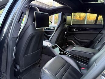 Porsche Panamera 2.9 V6 E-Hybrid 14kWh 4 Saloon PDK 4WD Euro 6 (s/s) 5dr