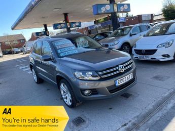 Volkswagen Tiguan 2.0 TDI BlueMotion Tech SE DSG 4WD Euro 5 (s/s) 5dr