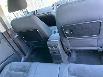 Volkswagen Tiguan 2.0 TDI BlueMotion Tech SE DSG 4WD Euro 5 (s/s) 5dr