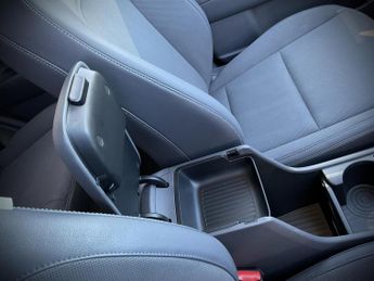 Hyundai Kona ULTIMATE EV