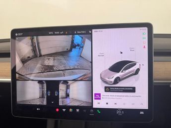 Tesla Model 3 Auto RWD 4dr