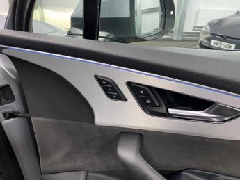 Audi Q7 3.0 TFSIe V6 55 S line Tiptronic quattro Euro 6 (s/s) 5dr 17.9kW