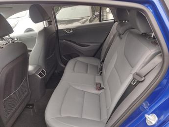 Hyundai IONIQ 38.3kWh Premium SE Auto 5dr
