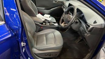 Hyundai IONIQ 38.3kWh Premium SE Auto 5dr