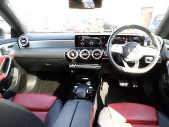 Mercedes-Benz CLA 1.3 CLA180 AMG Line (Premium Plus) Coupe 7G-DCT Euro 6 (s/s) 4dr