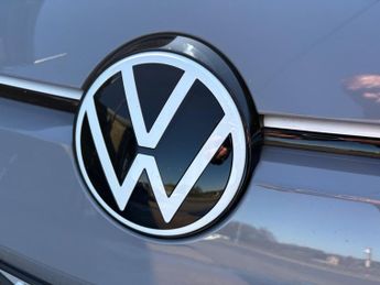 Volkswagen ID.3 Pro Performance 58kWh Life Auto 5dr