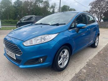 Ford Fiesta 1.0 Zetec Euro 5 (s/s) 5dr