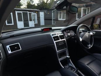 Peugeot 307 CC 2.0 16v Sport 2dr