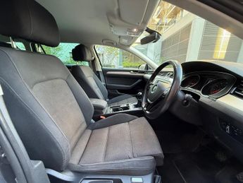 Volkswagen Passat 1.6 TDI SE Business Euro 6 (s/s) 5dr
