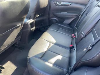 Nissan Qashqai 1.6 dCi Tekna XTRON 2WD Euro 6 (s/s) 5dr