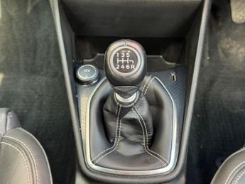 Ford Fiesta 1.0T EcoBoost Active X Euro 6 (s/s) 5dr