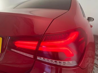 Mercedes-Benz A Class 1.3 A180 Sport Edition (Executive) 7G-DCT Euro 6 (s/s) 4dr