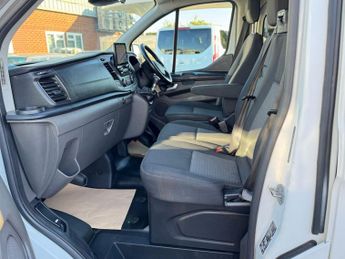 Ford Transit Custom 2.0 320 EcoBlue Trend Kombi L2 H1 Euro 6 (s/s) 5dr