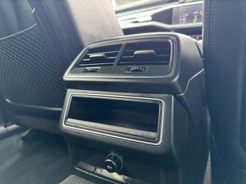 Audi A6 Avant 2.0 TDI 40 S line S Tronic Euro 6 (s/s) 5dr