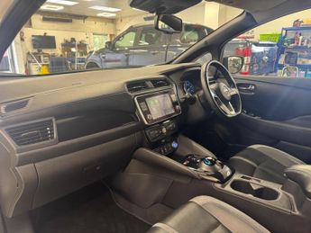 Nissan Leaf 59kWh e+ Tekna Auto 5dr