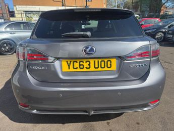 Lexus CT 1.8 200h Luxury CVT Euro 5 (s/s) 5dr
