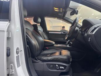 Audi Q7 3.0 TDI V6 S line Plus Tiptronic quattro Euro 5 (s/s) 5dr