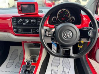 Volkswagen up! 1.0 AUTOMATIC
