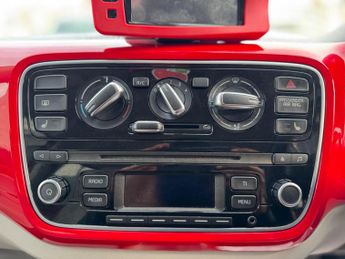 Volkswagen up! 1.0 AUTOMATIC