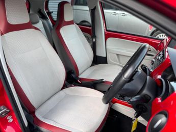 Volkswagen up! 1.0 AUTOMATIC
