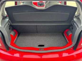 Volkswagen up! 1.0 AUTOMATIC