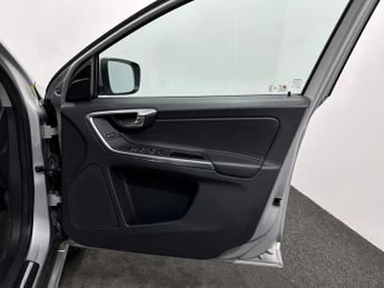 Volvo XC60 2.4 D4 SE Nav Auto AWD Euro 6 (s/s) 5dr