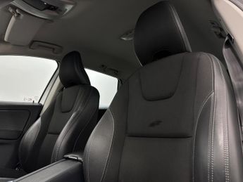 Volvo XC60 2.4 D4 SE Nav Auto AWD Euro 6 (s/s) 5dr