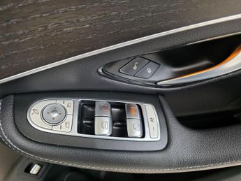Mercedes-Benz GLC 2.0 GLC300 MHEV AMG Line G-Tronic+ 4MATIC Euro 6 (s/s) 5dr