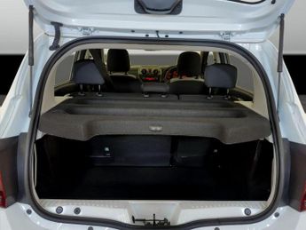 Dacia Sandero Stepway 0.9 TCe Essential Euro 6 (s/s) 5dr
